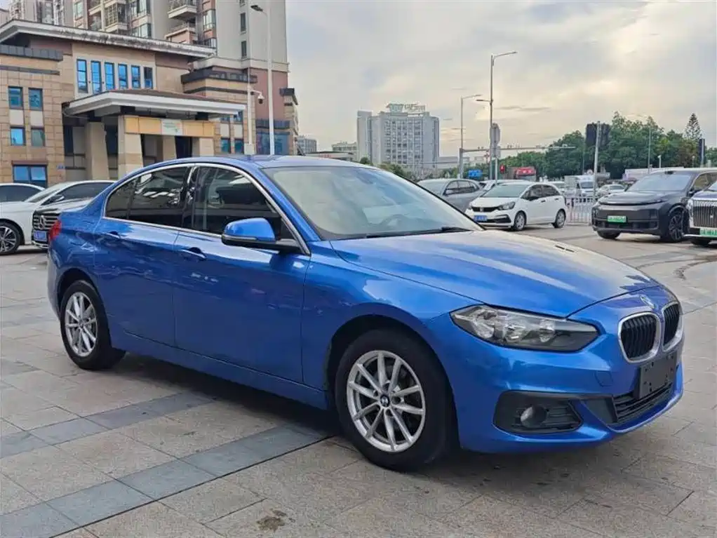 BMW 1 Series 118 i Fashion