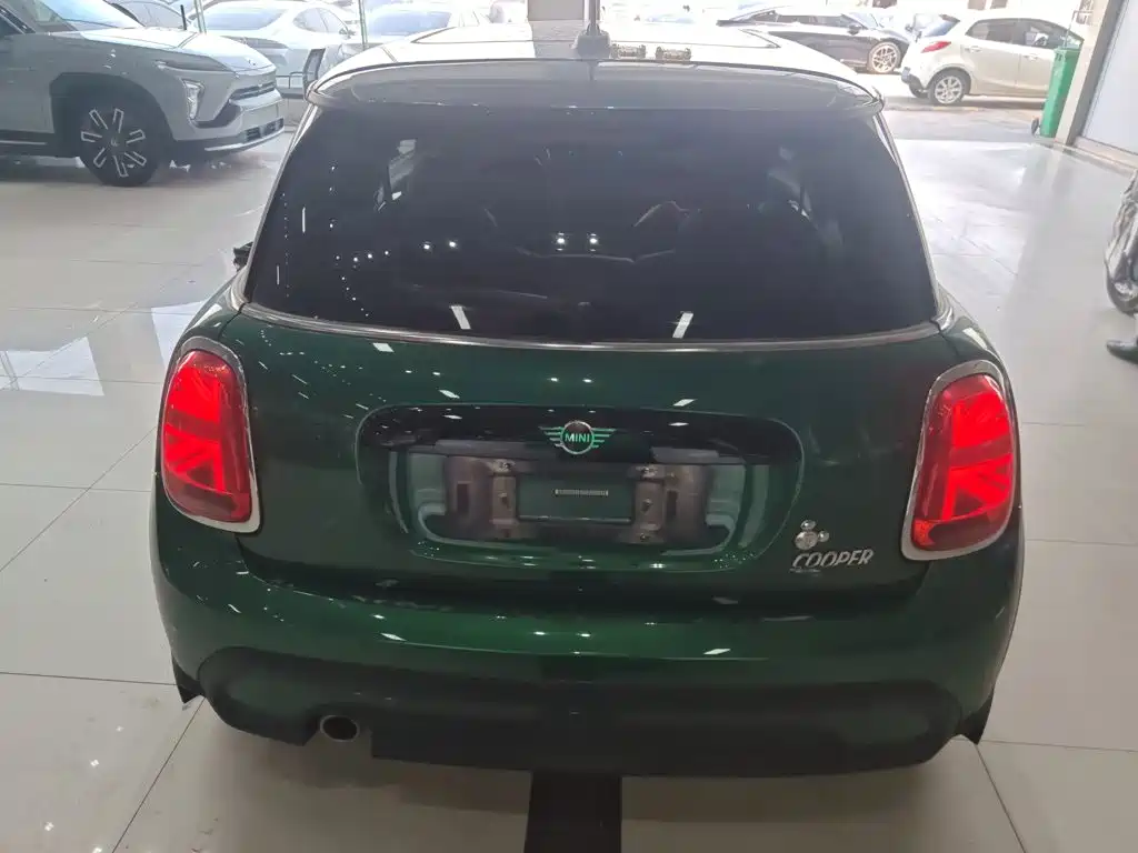 MINI 1.5 T COOPER Classic