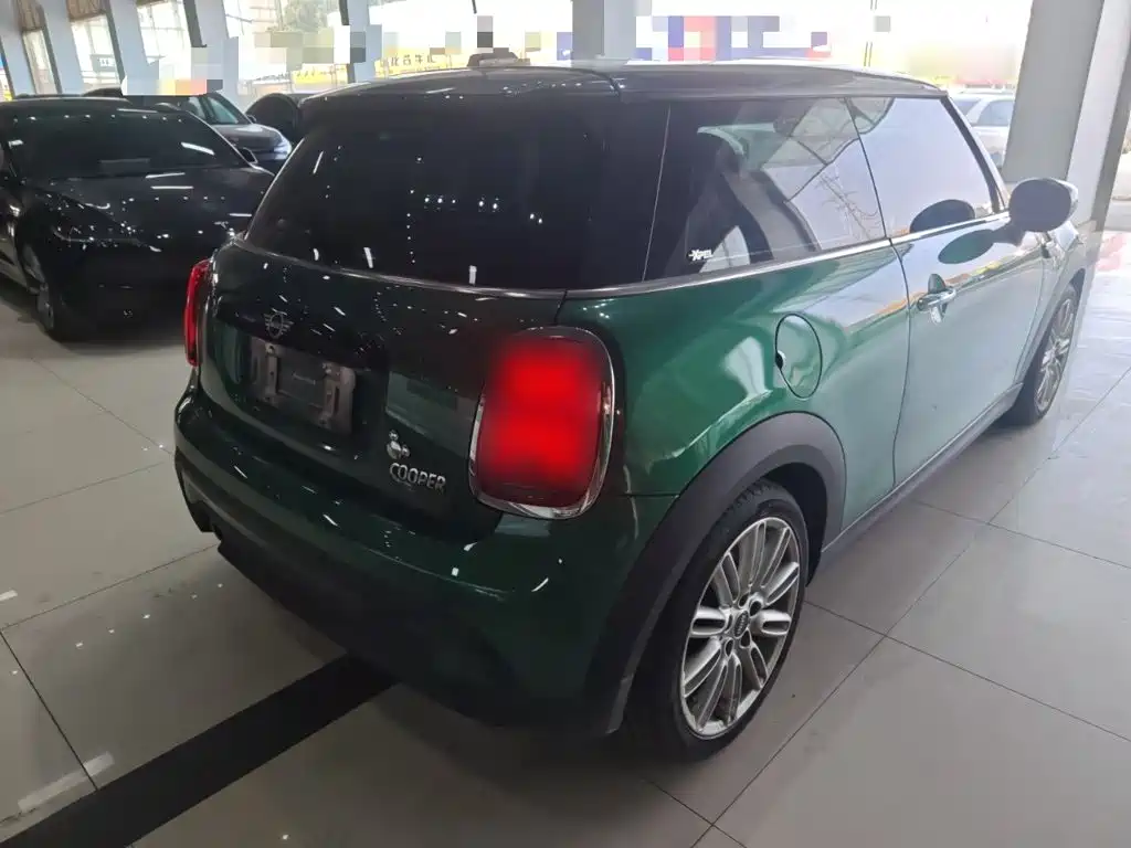 MINI 1.5 T COOPER Classic