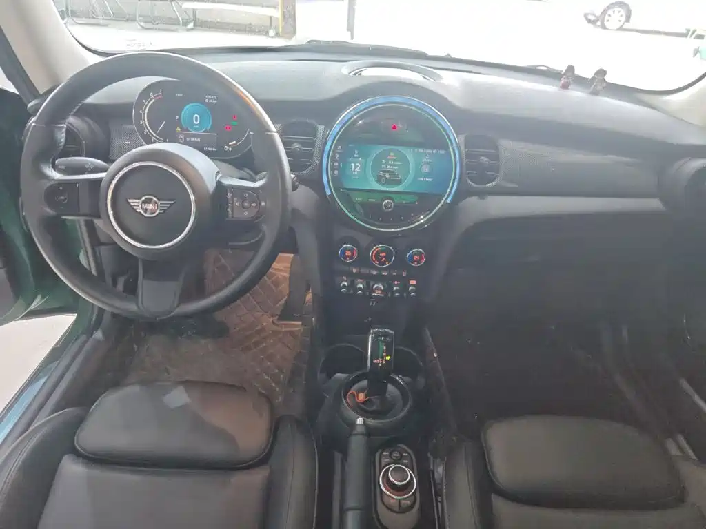 MINI 1.5 T COOPER Classic