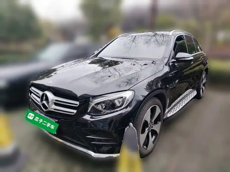 Mercedes-Benz GLC Facelift GLC 300 4 MATIC Dynamic