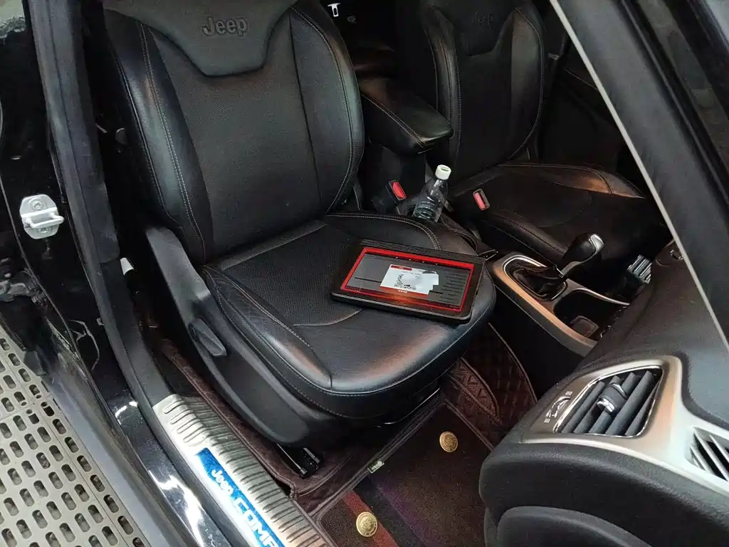 Compass 200 T Auto Home Enjoyment