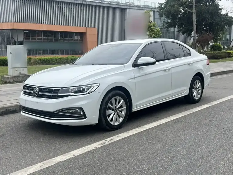 Volkswagen Bora 1.5 L Auto Elite