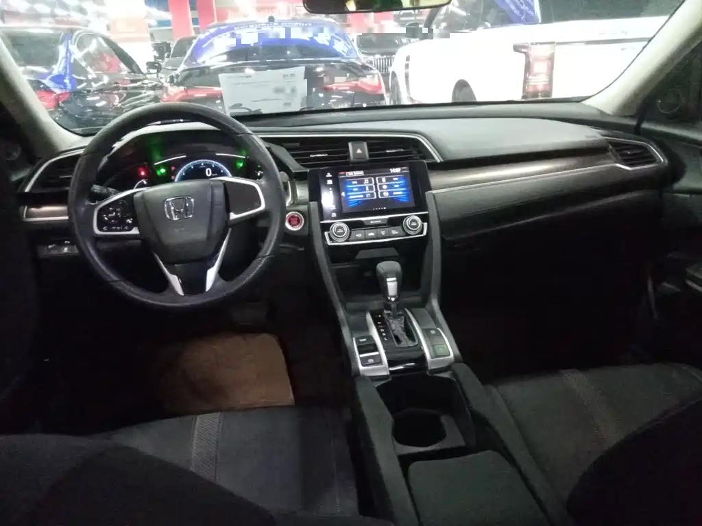 Civic 220 TURBO CVT Power Motion CN-VI