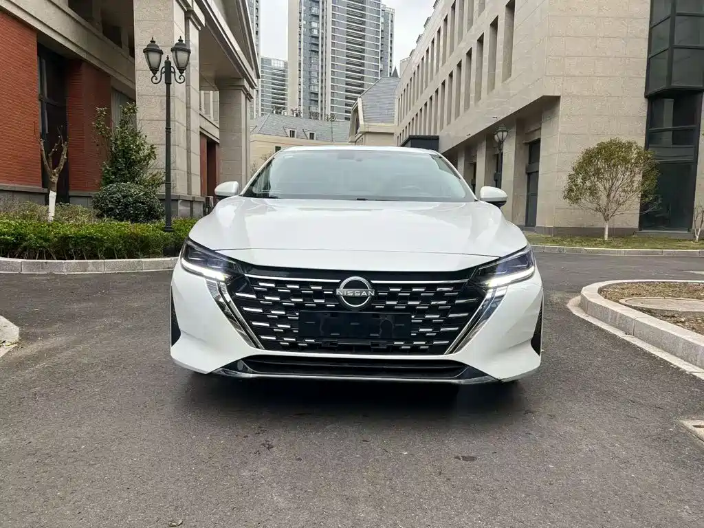 Sylphy Super Hybrid Electric Drive Super Connected Plus