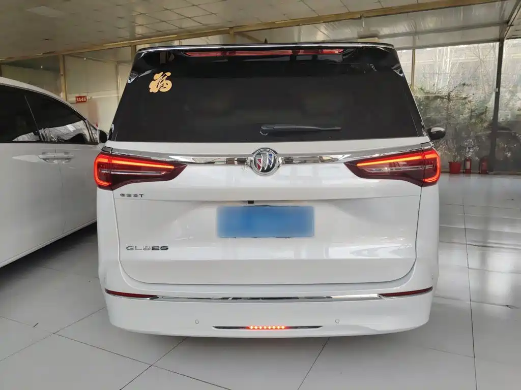 Buick GL8 ES LaCrosse 653 T Comfort