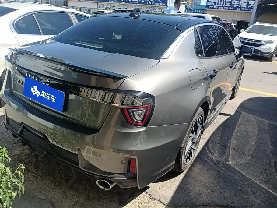 Lynk & Co 03 2.0 TD Auto Power Champion
