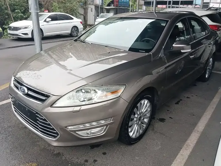 Ford Mondeo (Zhisheng) 2.3 L Luxury