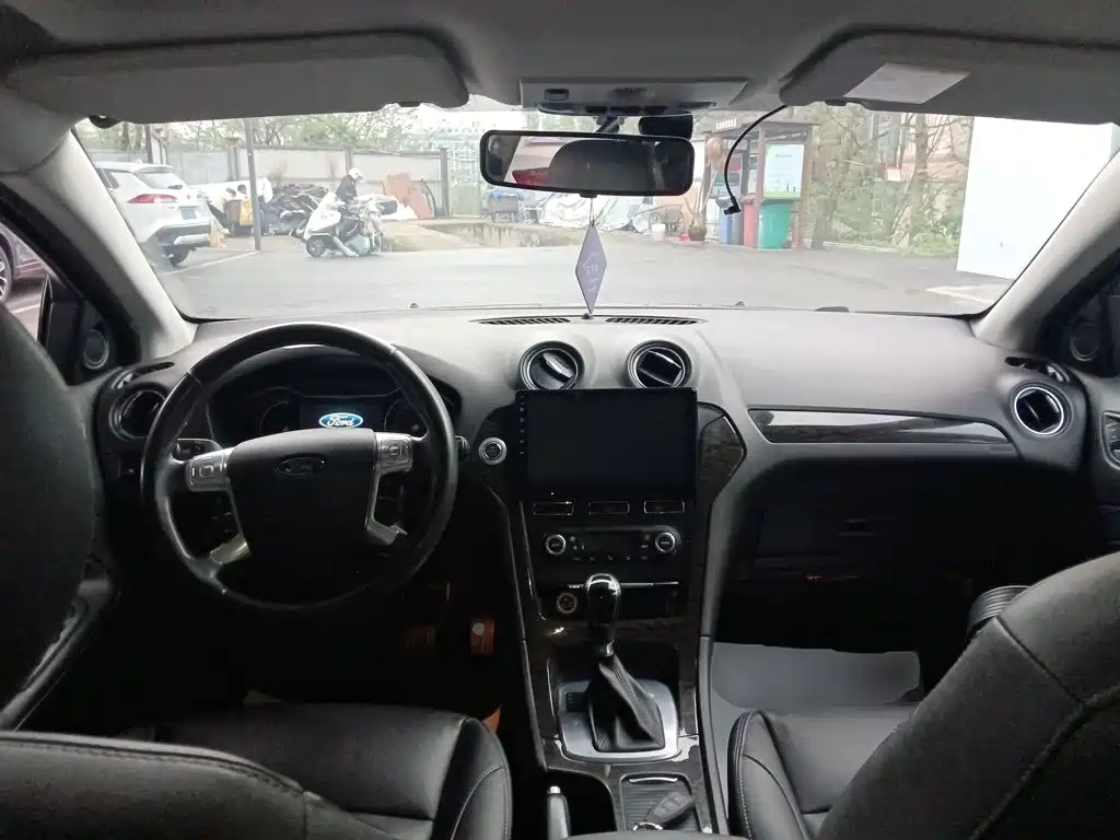 Mondeo (Zhisheng) 2.3 L Luxury