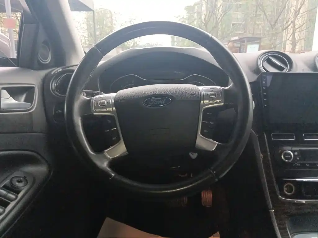 Mondeo (Zhisheng) 2.3 L Luxury