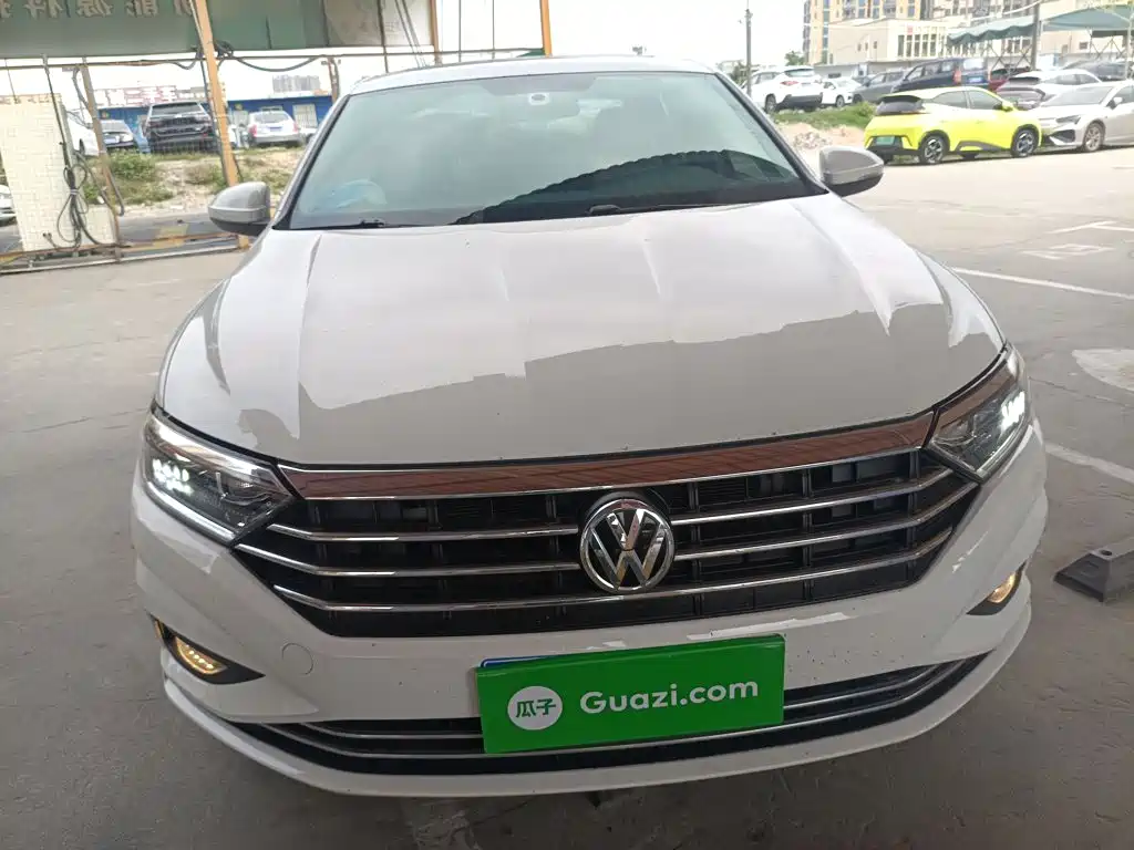 Sagitar 280 TSI DSG Transcend