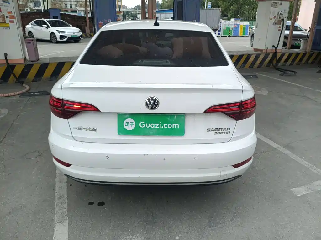 Sagitar 280 TSI DSG Transcend