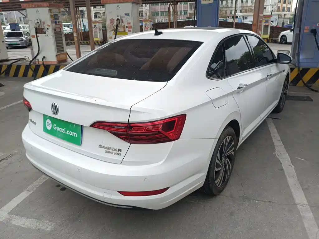 Sagitar 280 TSI DSG Transcend
