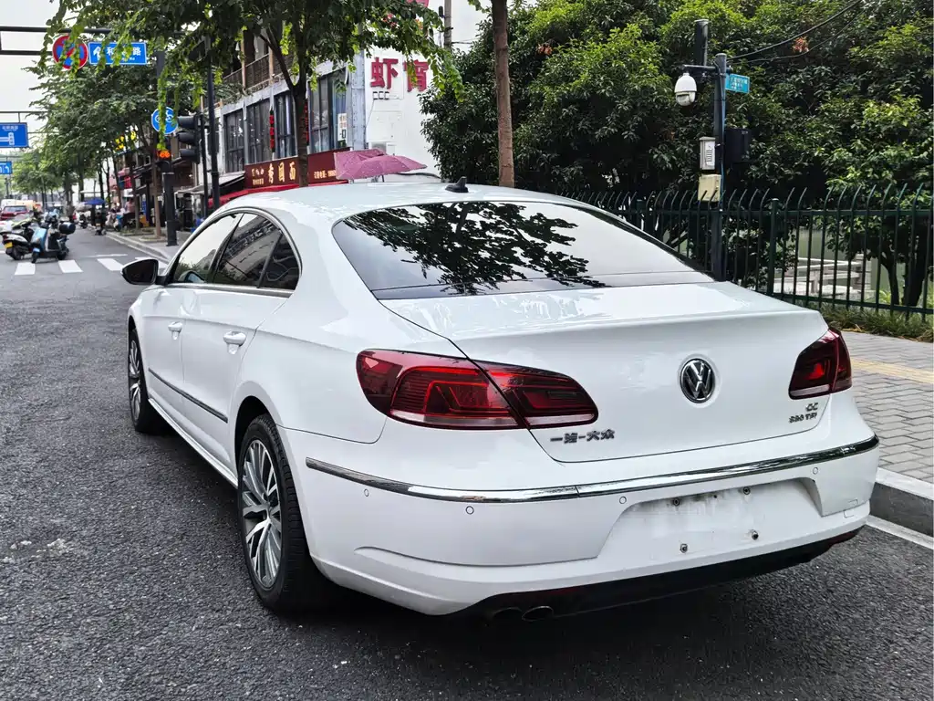 VW CC 1.8 TSI Luxury