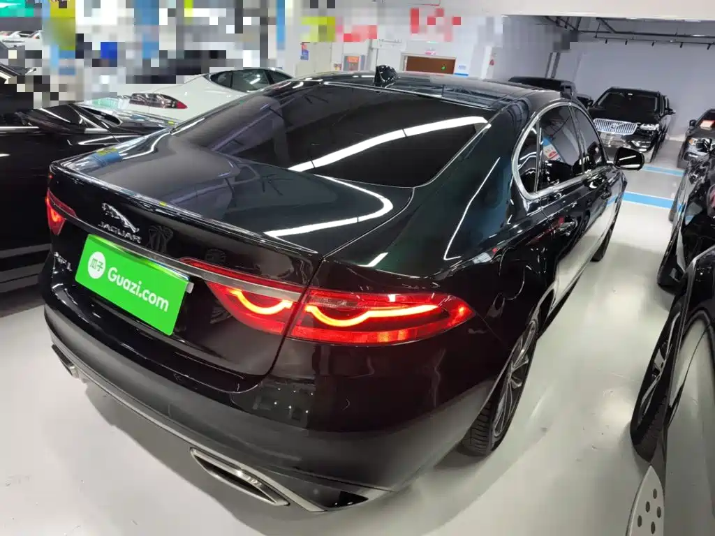 Jaguar XFL XFL 2.0 T P250 2 WD Elite Sport