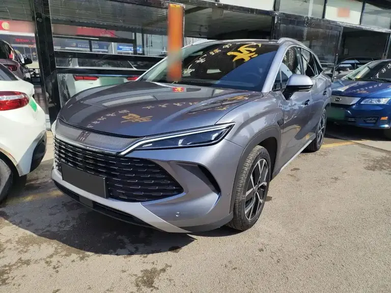 BYD Song L DM-i Smart Drive 160 km Outstanding
