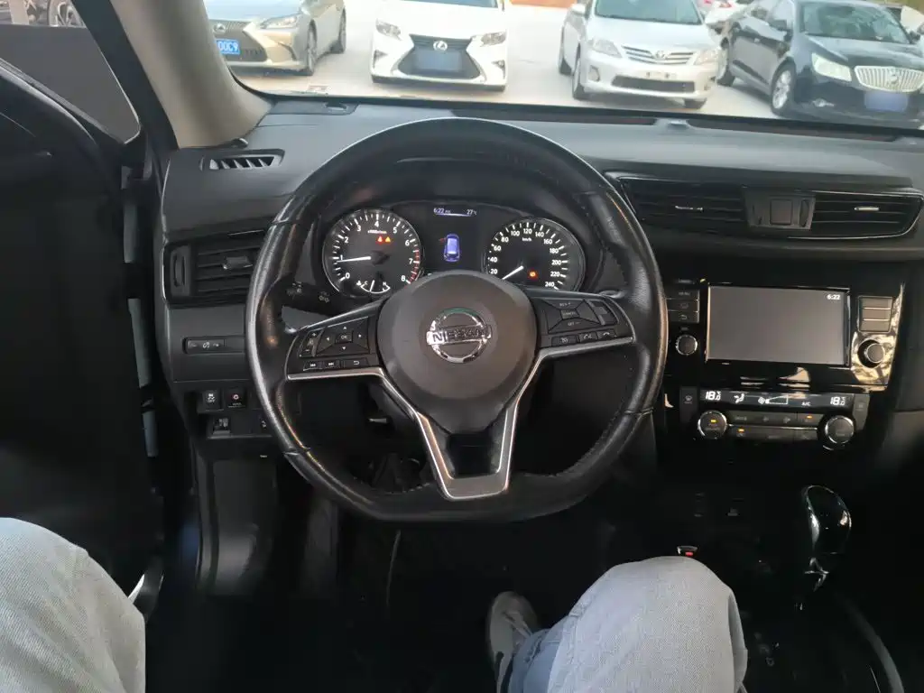 X-Trail 2.0 L CVT Comfort 2 WD