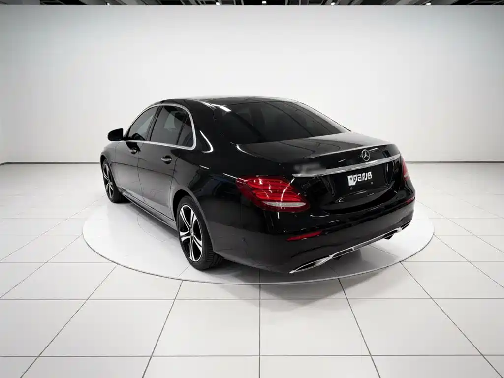 Mercedes-Benz E-Class Facelift E 260 L Sport