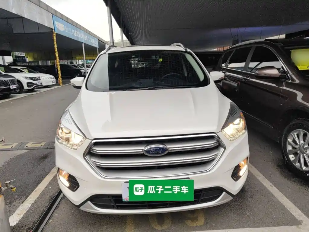 Kuga EcoBoost 180 2 WD
