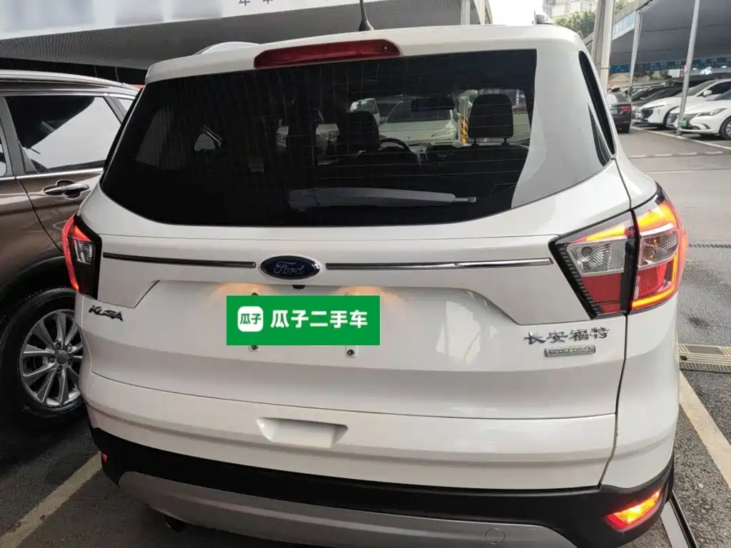 Kuga EcoBoost 180 2 WD