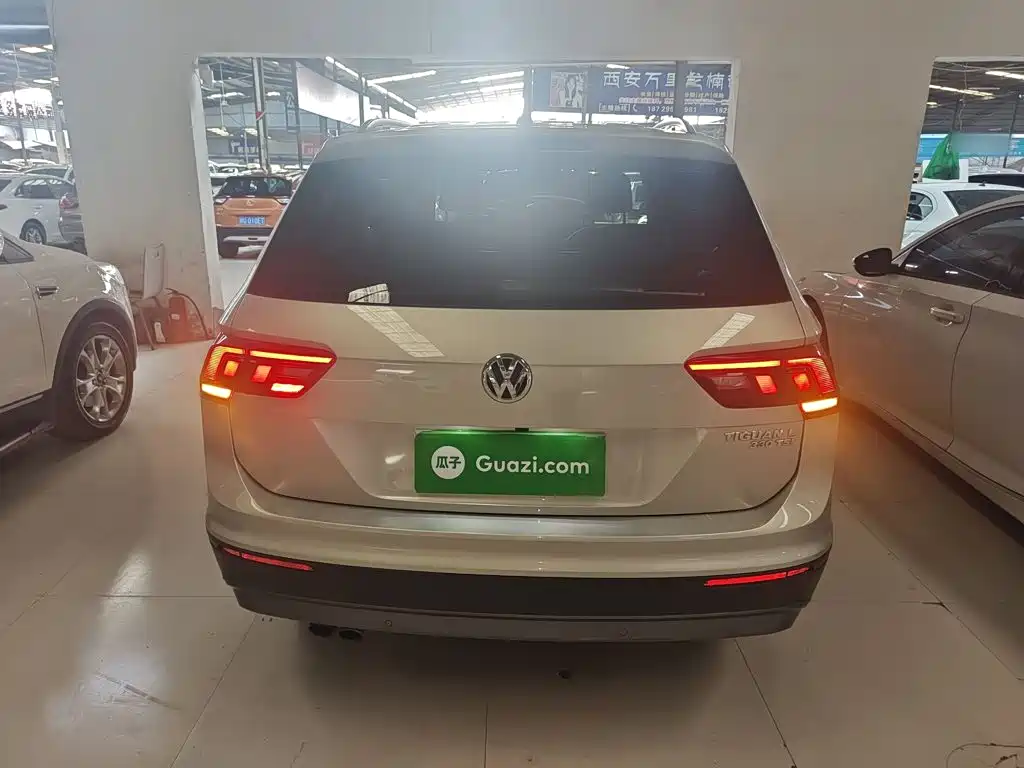 Tiguan L 330 TSI Auto 2 WD Style