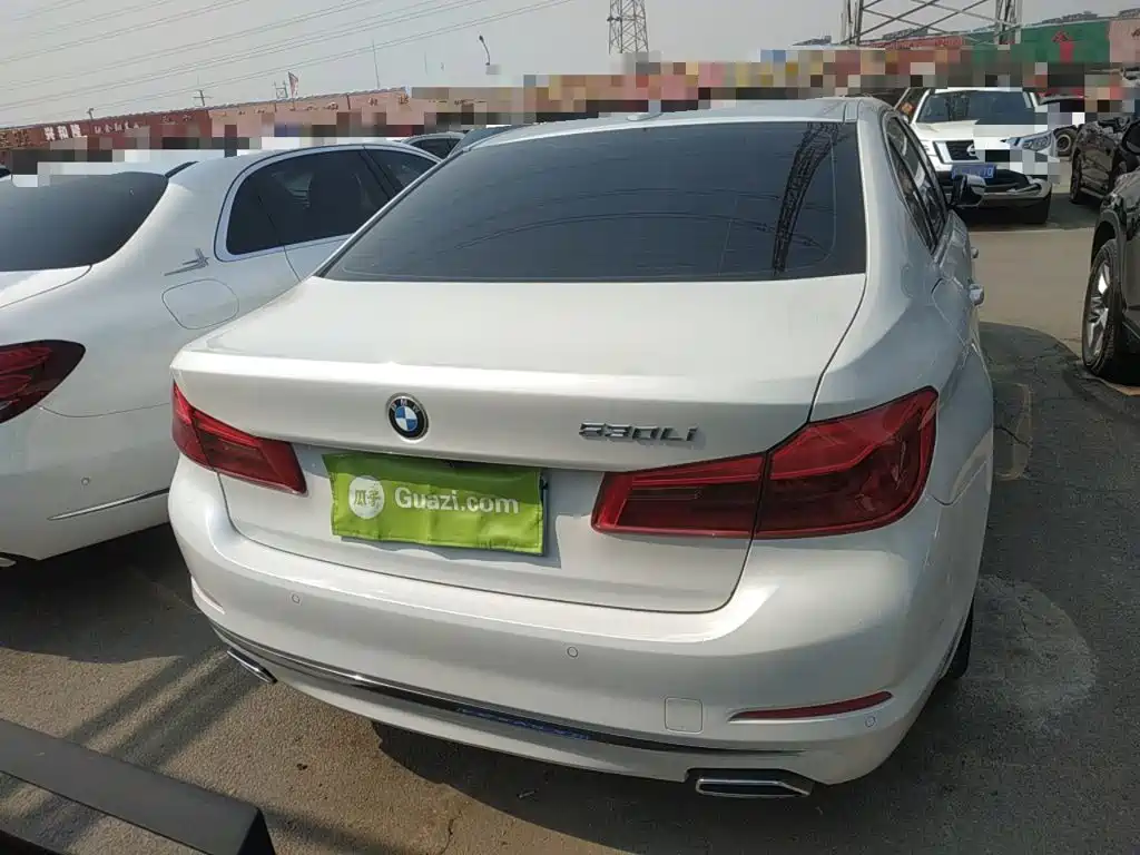 BMW 5 Series 525 Li Luxury Package