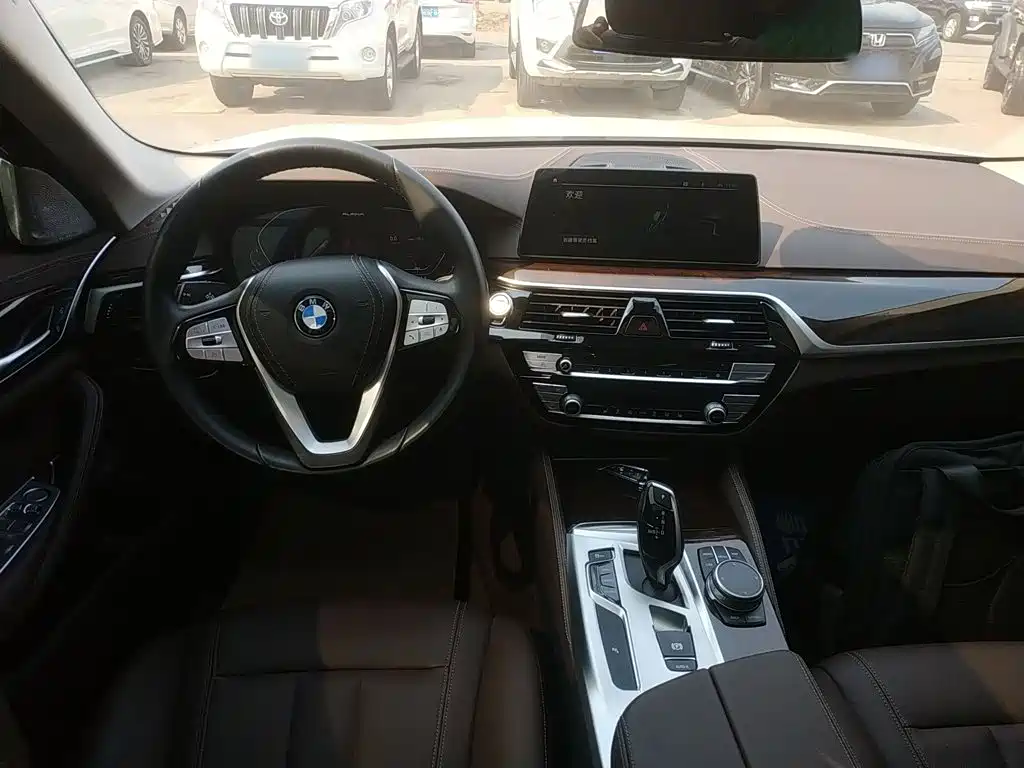 BMW 5 Series 525 Li Luxury Package