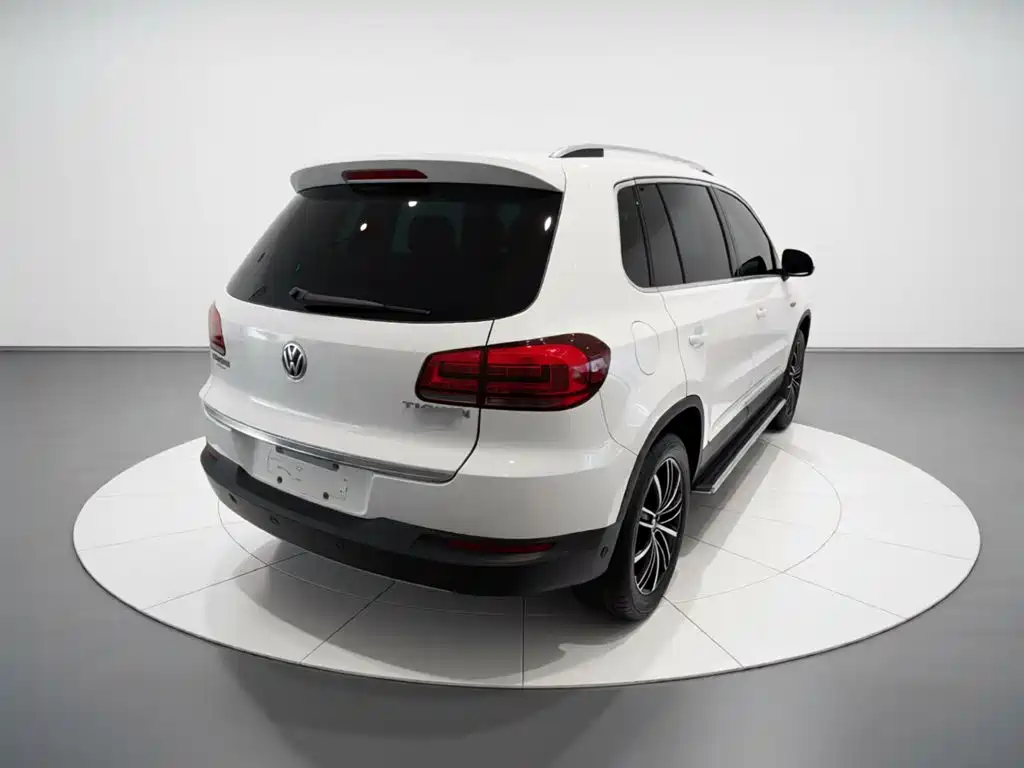 Tiguan 330 TSI Auto 4 WD Flagship