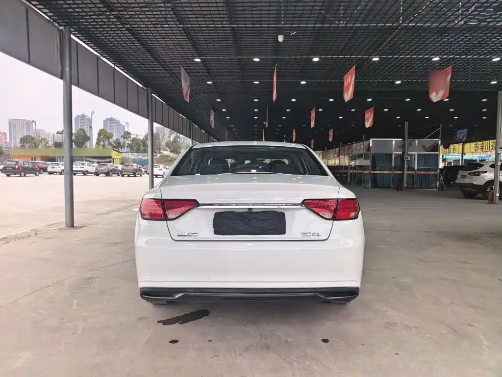 Emgrand GL 1.4 T CVT Luxury