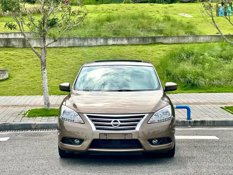 Nissan Sylphy 1.6 XV CVT Premium