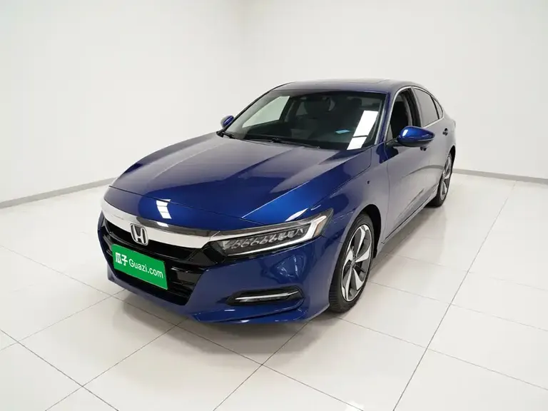 Honda Accord Sharp· Hybrid 2.0 L Sharp Smart CN-VI