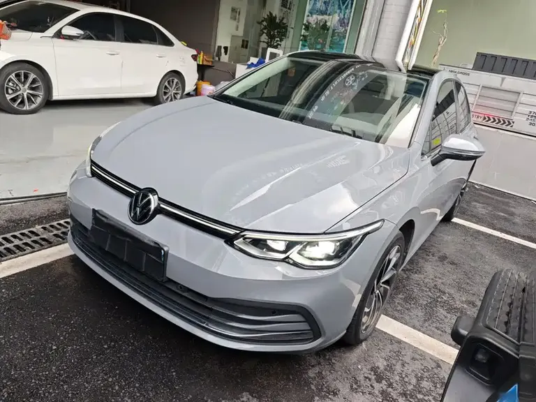 Volkswagen Golf 280 TSI DSG Pro First Edition