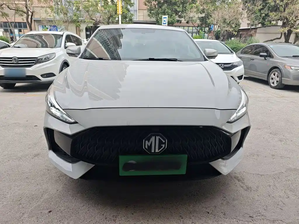 MG5 Facelift 180 DVVT CVT Youth Luxury