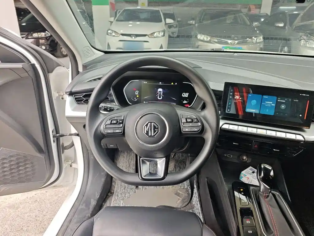 MG5 Facelift 180 DVVT CVT Youth Luxury