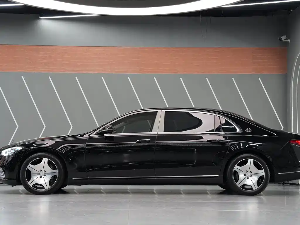 Maybach S-Class S 480 4 MATIC