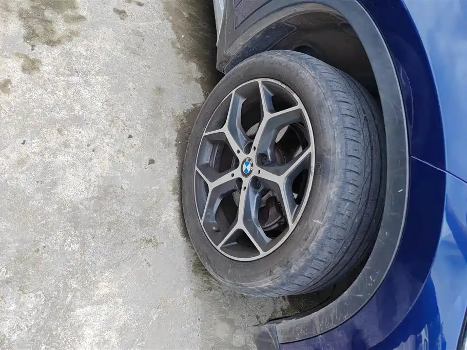 BMW X1 sDrive18 Li Premium