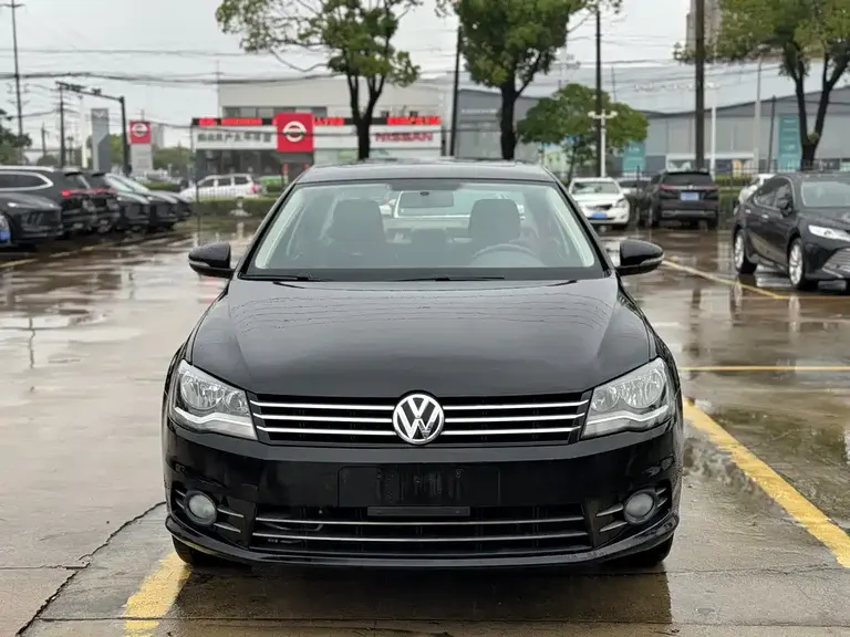 Volkswagen Bora 1.6 L Manual Comfort