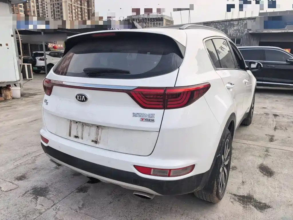 Kia KX5 1.6 T Auto 2 WD DLX