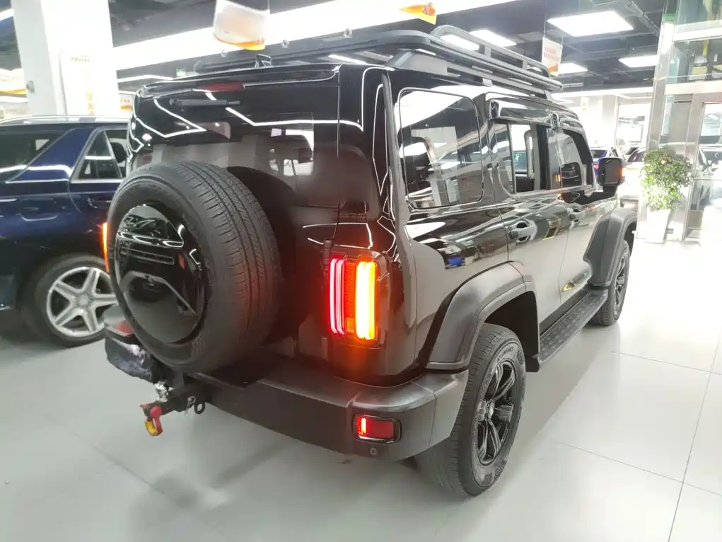 Tank 300 Offroad 2.0 T Conqueror