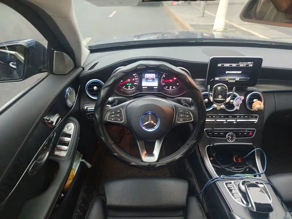 Mercedes-Benz C-Class Facelift C 180 L Sport
