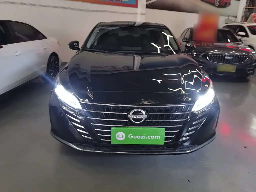 Teana 2.0 L XL-TLS Joy
