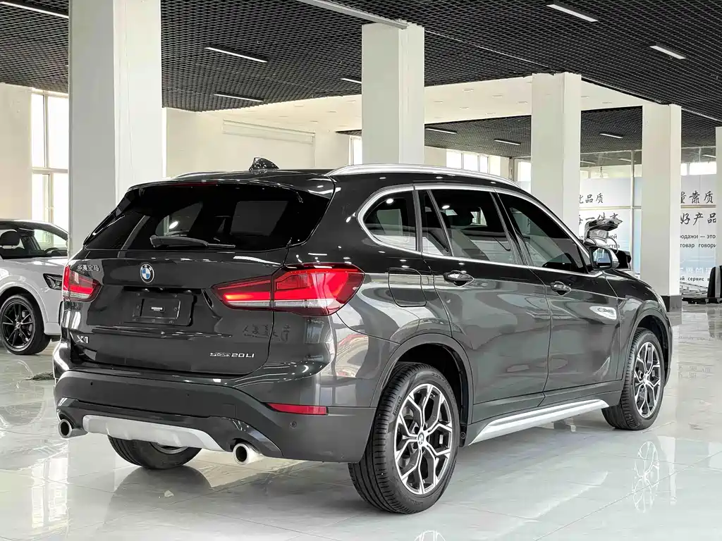 BMW X1 sDrive20 Li Fashion