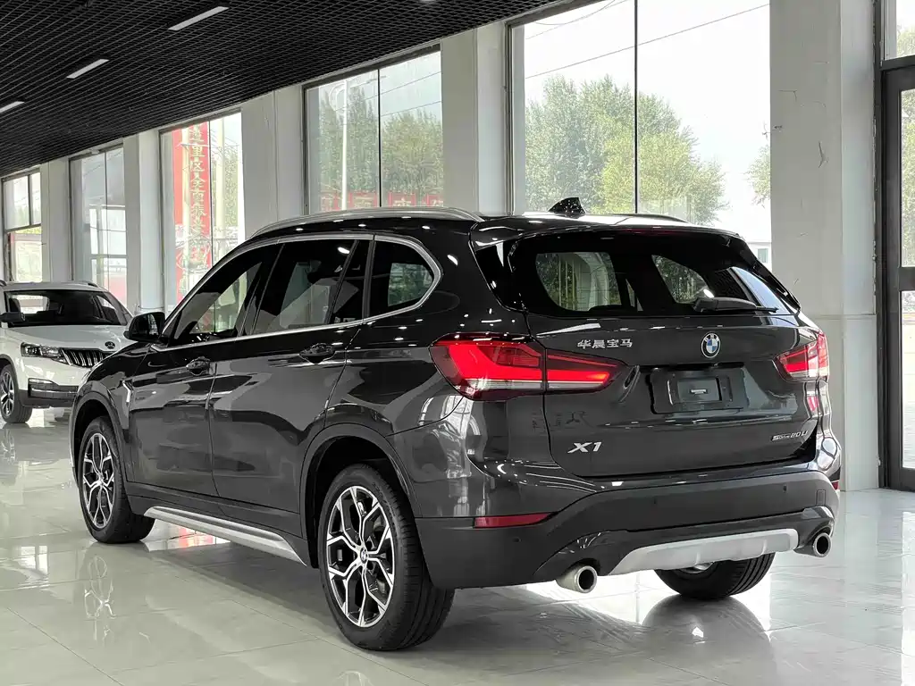BMW X1 sDrive20 Li Fashion