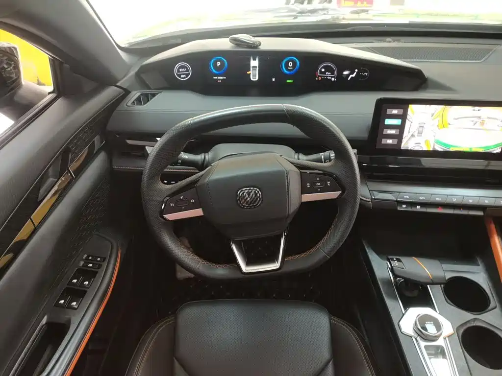 Changan UNI-V iDD Smart Electric iDD 1.5 T 113 km Smart Fun( Fast Edition )