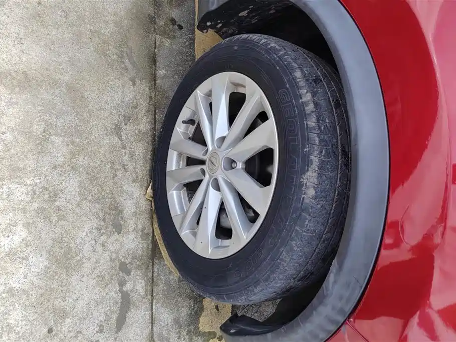 Qashqai 2.0 L CVT Elite CN-V
