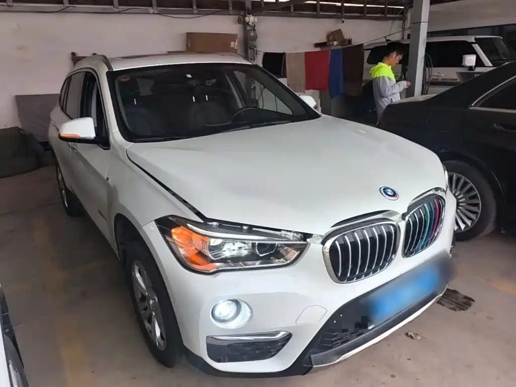 BMW X1 sDrive18 Li Premium