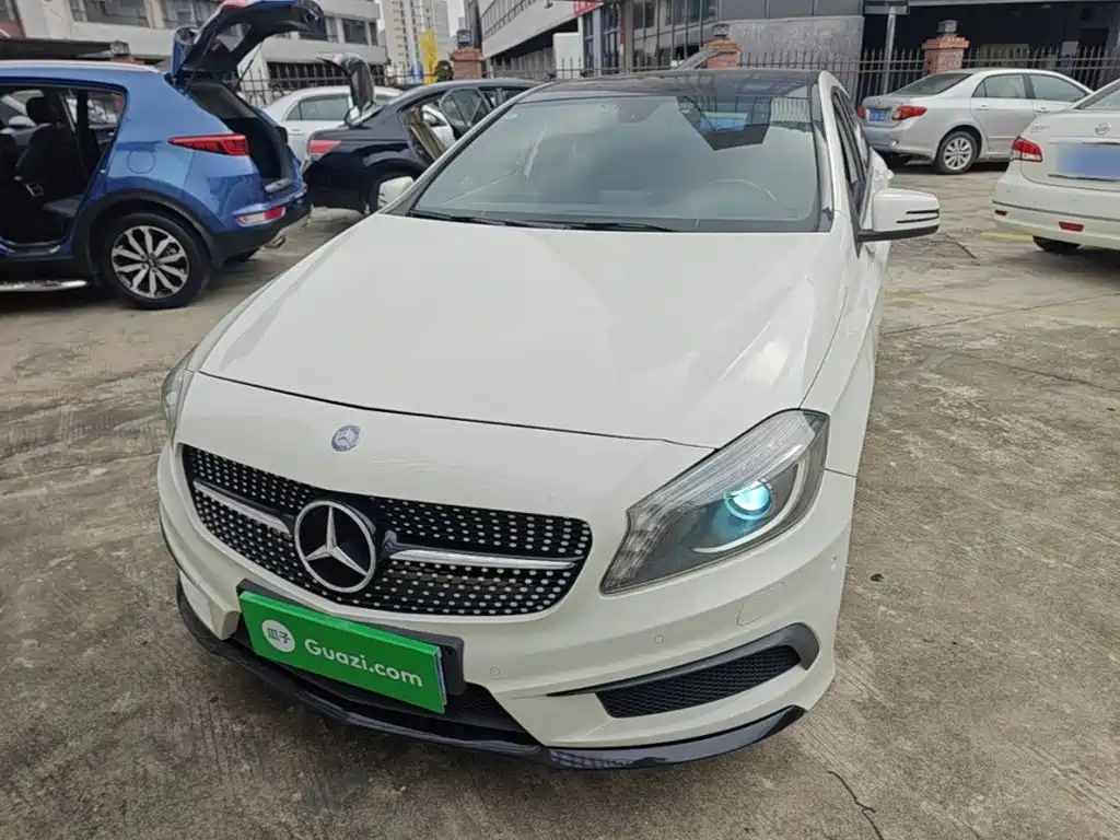 Mercedes-Benz A-Class (Import) A 180