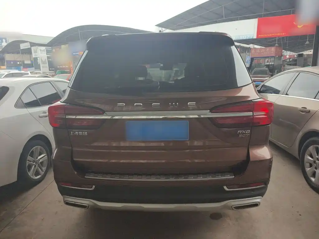 Roewe RX8 30 T Connected 2 WD Supreme