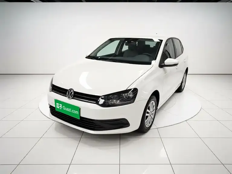 Volkswagen Polo 1.4 L Auto Style