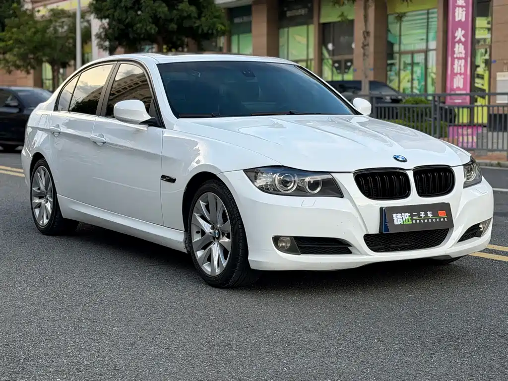 BMW 3 Series 320 i Fashion
